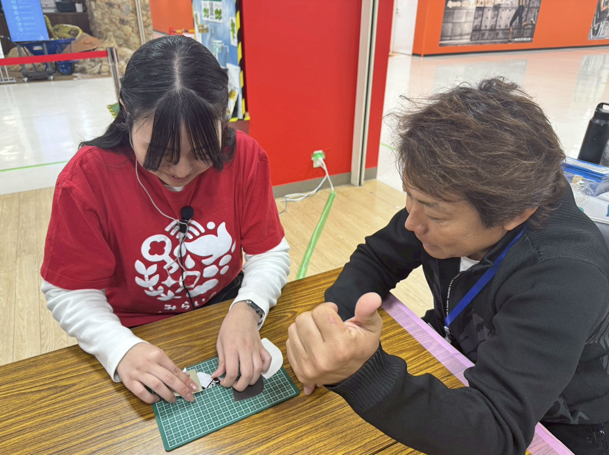 建築板金職人の減少で日本の家が雨漏りだらけになる！ アルミ缶で繋ぐ“次世代への伝統技術のバトン” 〜奈良のベテラン板金職人の“想い”と“手の温もり”を次世代へ〜